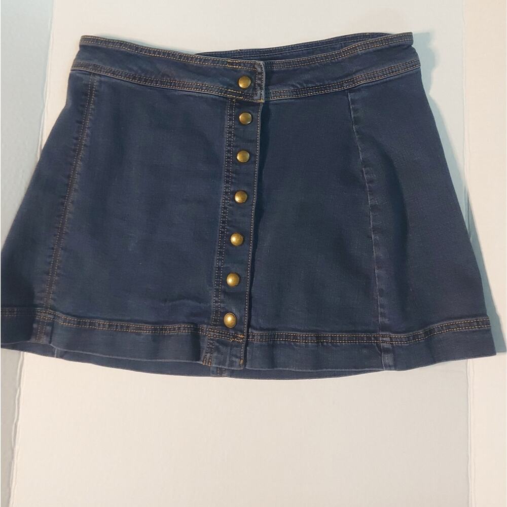 Free People Keep on Rocking Button Down Denim Skirt 6 Boho Festival Preppy Indie